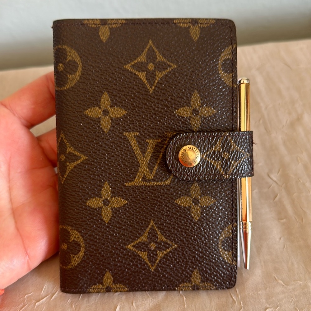 LV Louis Vuitton Classic Brown Monogram Note Pad